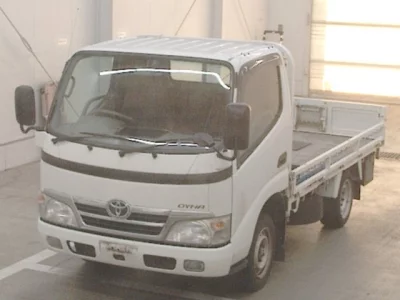 Toyota DYNA  с аукциона в Японии
