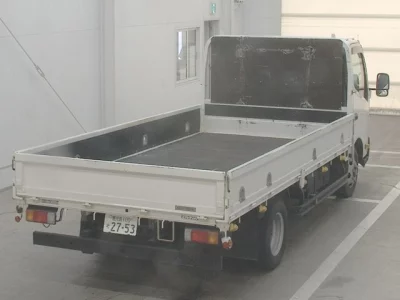 Toyota DYNA  с аукциона в Японии