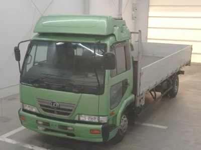 Nissan CONDOR