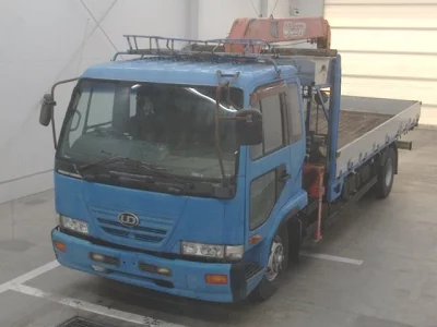 Nissan CONDOR