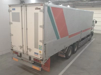 Isuzu TRUCK  с аукциона в Японии