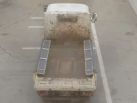 Hino DUTRO лот № 200 оценка 3.5  с аукциона в Японии 2