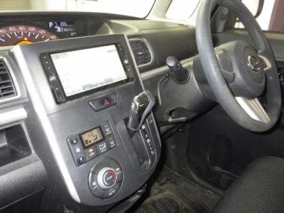 Daihatsu TANTO  с аукциона в Японии