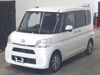 Daihatsu TANTO  с аукциона в Японии