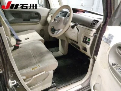 Daihatsu TANTO  с аукциона в Японии