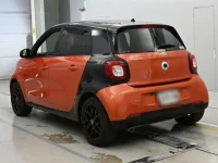 Smart FORFOUR лот № 38043 оценка 4.5  с аукциона в Японии 5