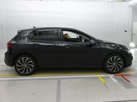 Volkswagen Golf лот № 38045 оценка 3.5  с аукциона в Японии 2