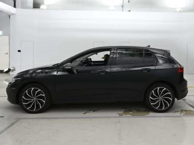 Volkswagen Golf  с аукциона в Японии