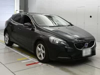 Volvo V40 лот № 38054 оценка 3  с аукциона в Японии 4