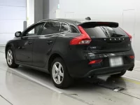 Volvo V40 лот № 38054 оценка 3  с аукциона в Японии 5