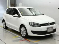 Volkswagen Polo лот № 38062 оценка 4.5  с аукциона в Японии 4
