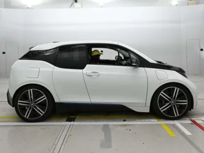 BMW i3  с аукциона в Японии