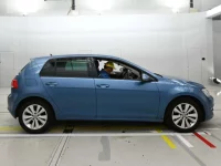 Volkswagen Golf лот № 38093 оценка 3.5  с аукциона в Японии 2