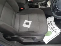 Volkswagen Golf лот № 38093 оценка 3.5  с аукциона в Японии 9