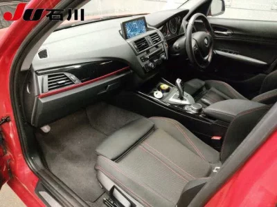 BMW 1-Series  с аукциона в Японии