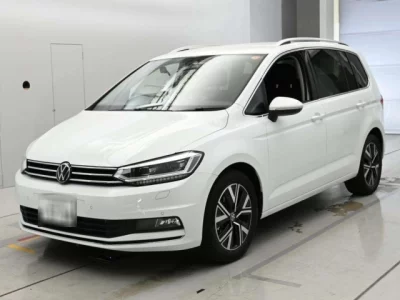 Volkswagen GOLF TOURAN  с аукциона в Японии