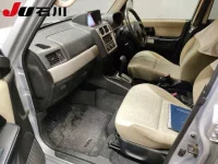 Mitsubishi PAJERO IO лот № 1012 оценка 3  с аукциона в Японии 3