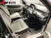Nissan X-TRAIL лот № 7040 оценка R  с аукциона в Японии 2