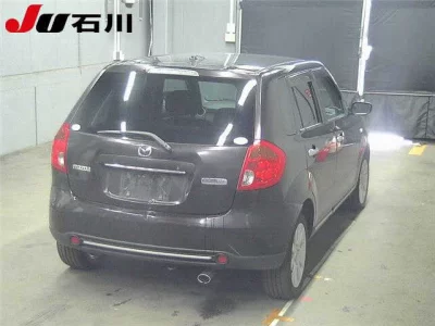 Mazda VERISA