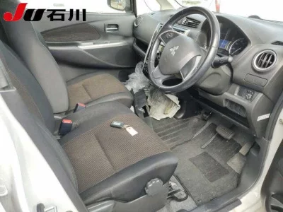 Mitsubishi EK CUSTOM