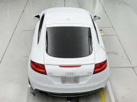 Audi TT лот № 38111 оценка 4  с аукциона в Японии 7