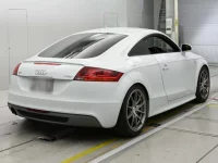 Audi TT лот № 38111 оценка 4  с аукциона в Японии 1