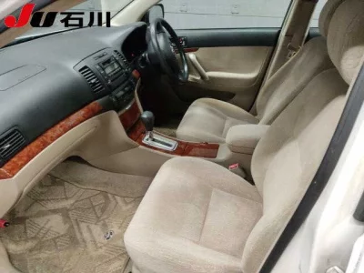 Toyota PREMIO  с аукциона в Японии