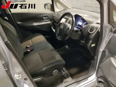 Mitsubishi EK CUSTOM