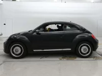 Volkswagen THE BEETLE лот № 38120 оценка 4  с аукциона в Японии 3