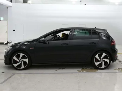 Volkswagen Golf  с аукциона в Японии