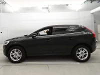 Volvo XC60 лот № 38130 оценка 4.5  с аукциона в Японии 3