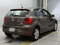 Volkswagen Polo лот № 38139 оценка 4.5  с аукциона в Японии 1