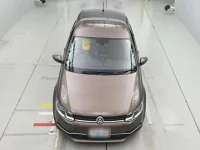 Volkswagen Polo лот № 38139 оценка 4.5  с аукциона в Японии 6