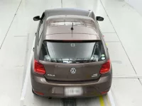 Volkswagen Polo лот № 38139 оценка 4.5  с аукциона в Японии 7