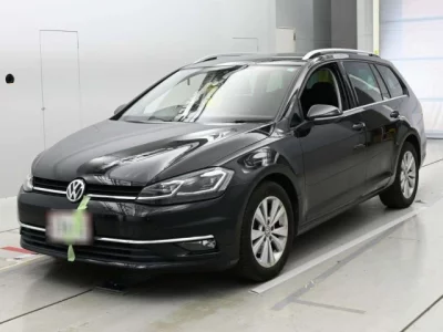 Volkswagen GOLF VARIANT  с аукциона в Японии