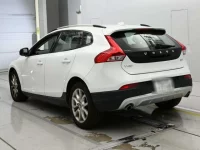Volvo V40 лот № 38142 оценка 4.5  с аукциона в Японии 5