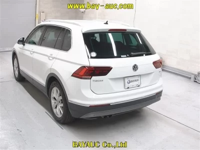 Volkswagen Tiguan  с аукциона в Японии