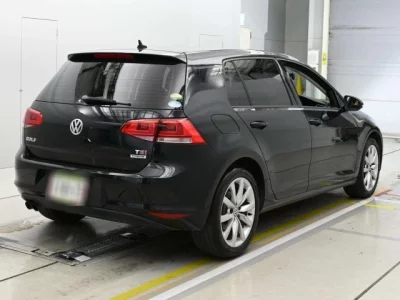 Volkswagen Golf  с аукциона в Японии