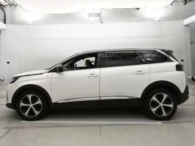 Peugeot 5008  с аукциона в Японии