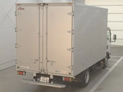Isuzu Elf
