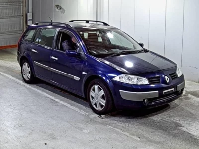 Renault MEGANE  с аукциона в Японии