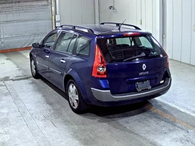 Renault MEGANE  с аукциона в Японии