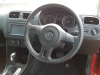 Volkswagen Polo лот № 90036 оценка 3.5  с аукциона в Японии 8