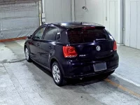 Volkswagen Polo лот № 8275 оценка 3.5  с аукциона в Японии 1