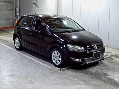 Volkswagen Polo  с аукциона в Японии