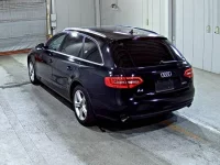 Audi A4 лот № 8289 оценка 3.5  с аукциона в Японии 1