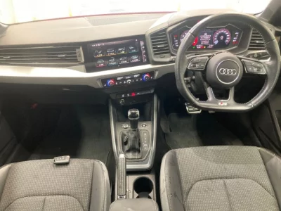 Audi A1  с аукциона в Японии