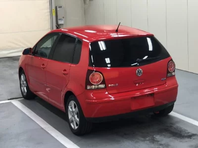 Volkswagen Polo  с аукциона в Японии