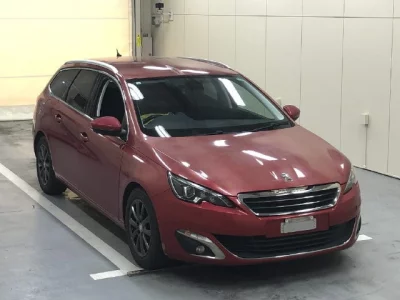 Peugeot 308  с аукциона в Японии