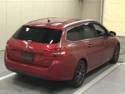 Peugeot 308  с аукциона в Японии